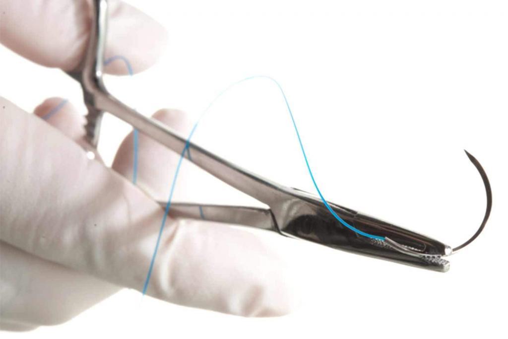 How to Use Surgical Suture Needle? - Boz Medical